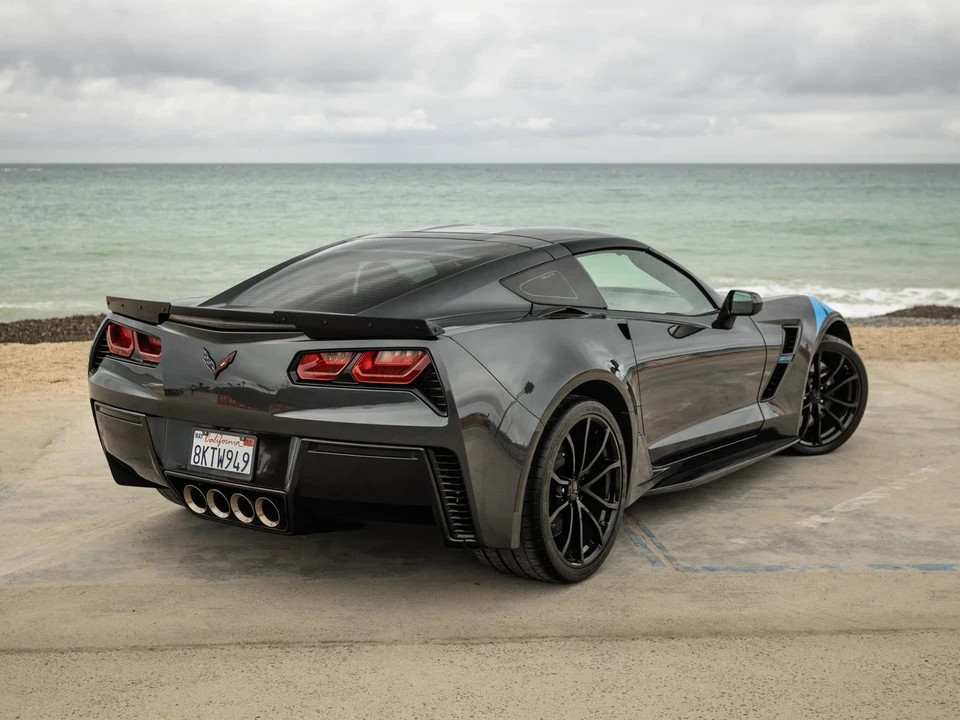 2017 Chevrolet Corvette C7 - Image 2 of 7
