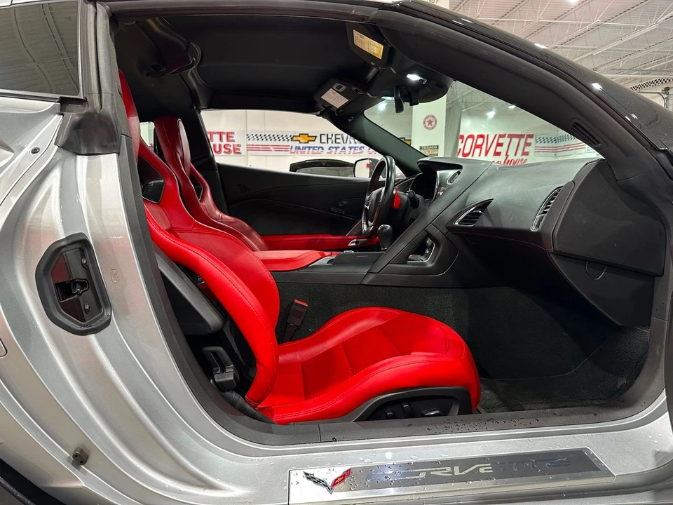2017 Chevrolet Corvette C7 Grand Sport - Image 11 of 21