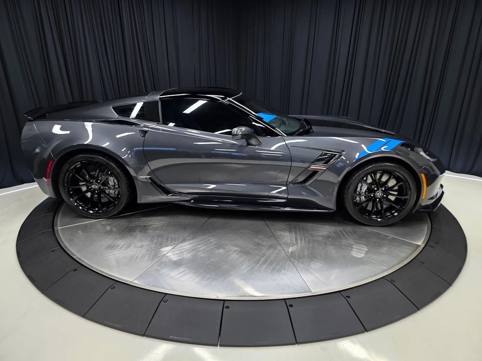 2017 Chevrolet Corvette C7 - Image 13 of 21