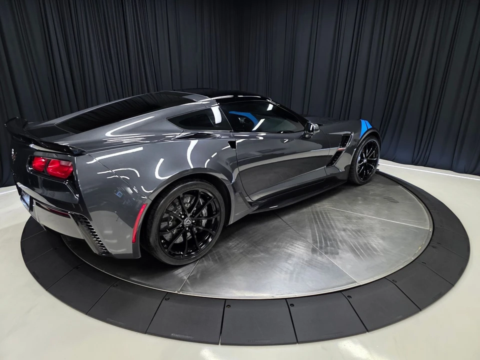 2017 Chevrolet Corvette C7 - Image 12 of 21