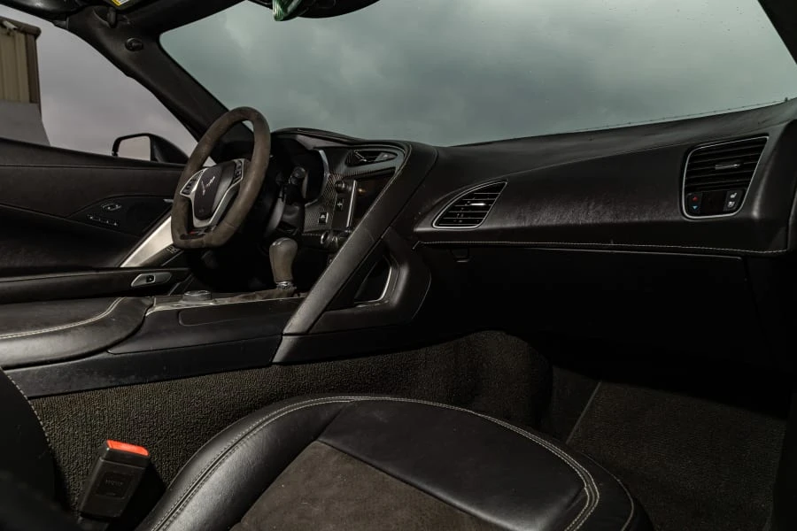 2017 Chevrolet Corvette C7 - Image 16 of 31