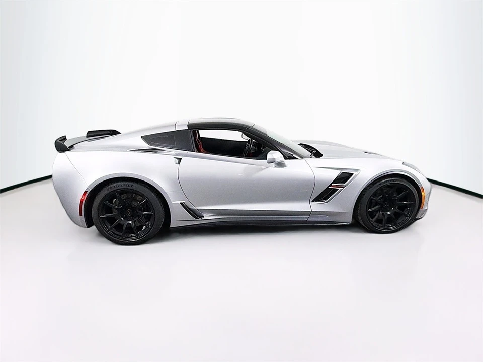 2017 Chevrolet Corvette C7 - Image 8 of 12