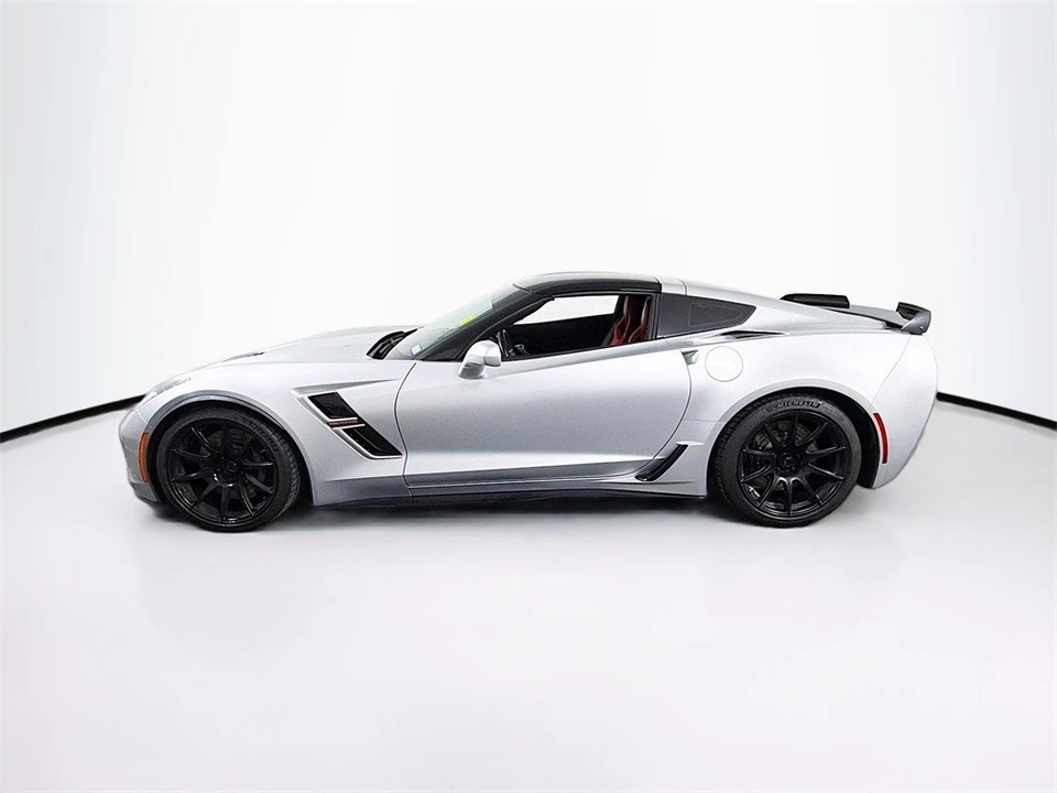 2017 Chevrolet Corvette C7 - Image 4 of 12