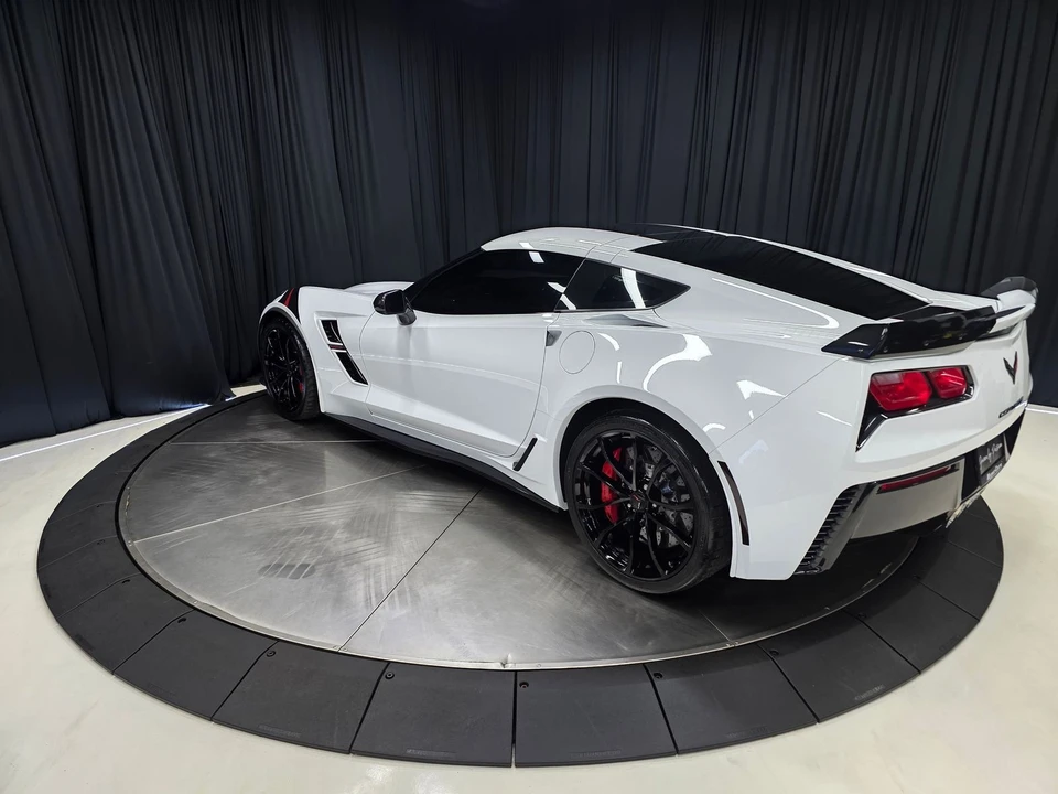 2017 Chevrolet Corvette C7 - Image 11 of 21