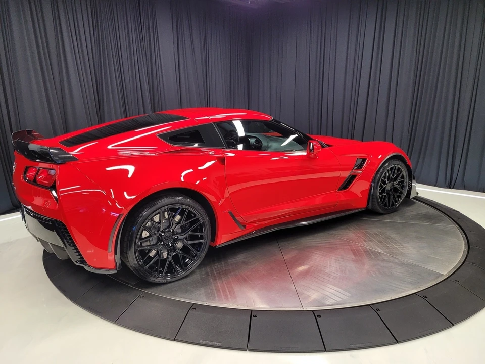 2017 Chevrolet Corvette C7 - Image 10 of 12