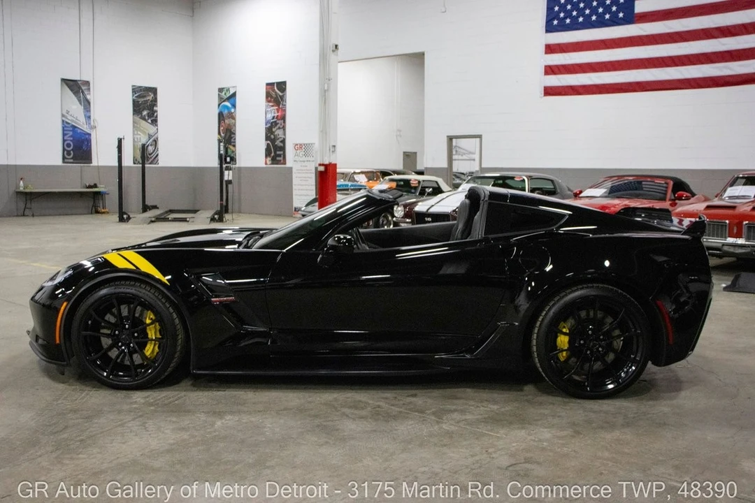 2017 Chevrolet Corvette C7 - Image 3 of 21