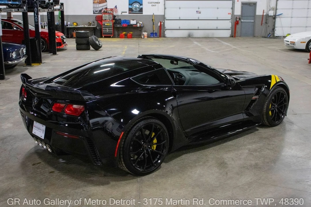 2017 Chevrolet Corvette C7 - Image 6 of 21