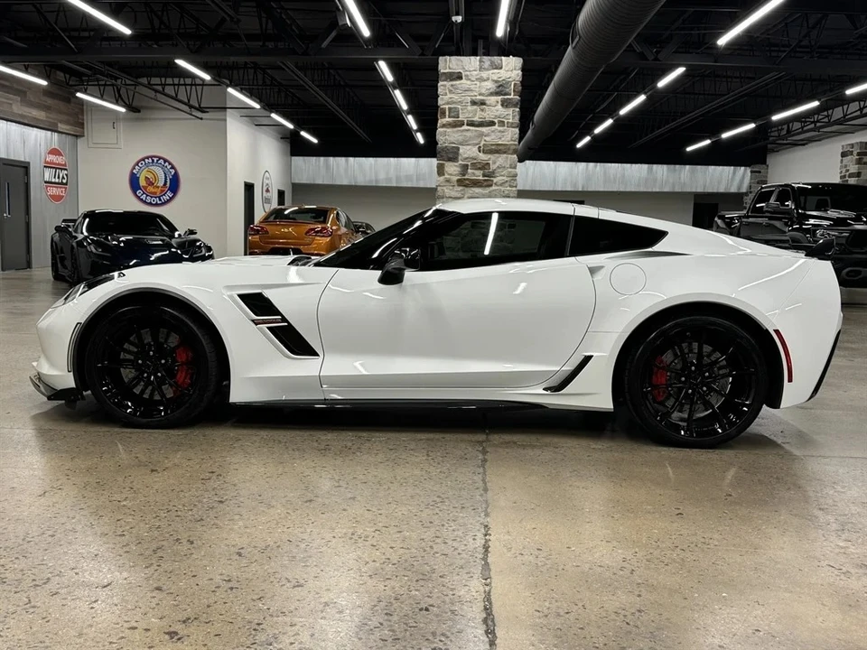 2017 Chevrolet Corvette C7 Grand Sport - Image 4 of 31