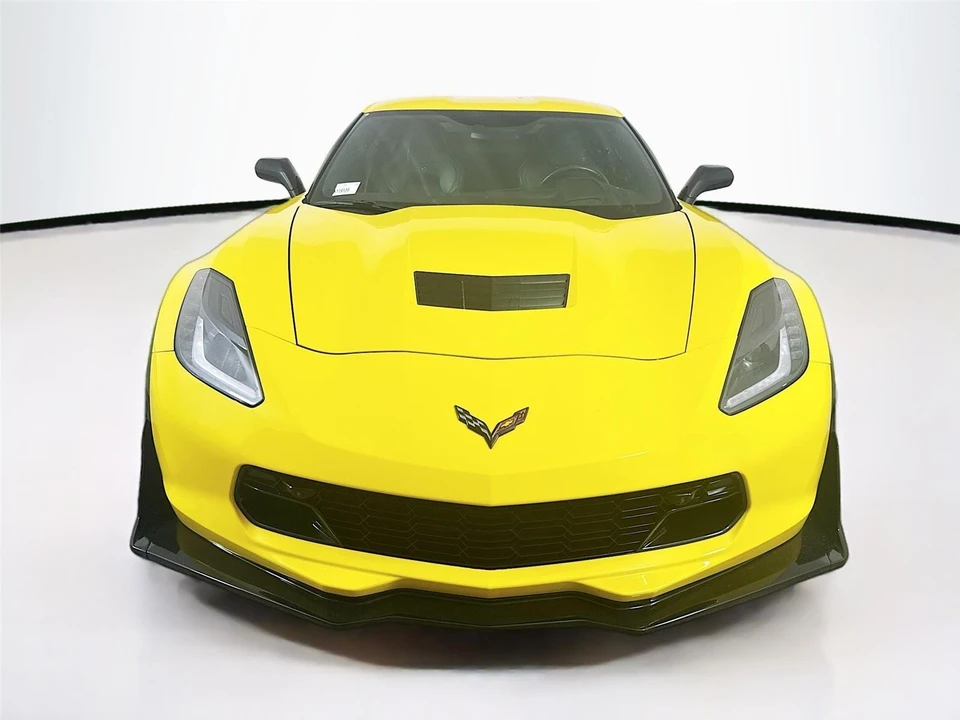 2017 Chevrolet Corvette C7 - Image 2 of 15