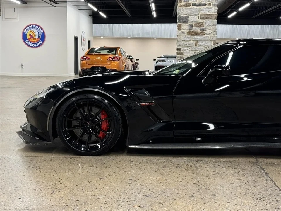 2017 Chevrolet Corvette C7 Grand Sport - Image 5 of 31