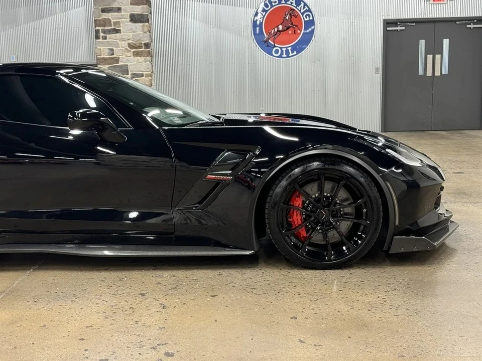 2017 Chevrolet Corvette C7 Grand Sport - Image 20 of 31