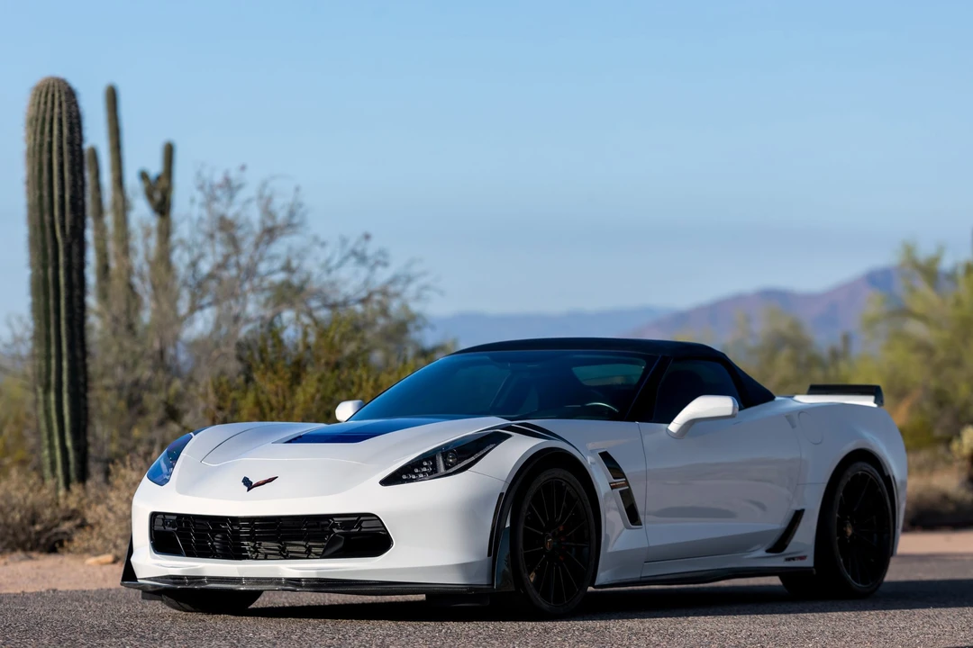2017 Chevrolet Corvette C7 - Image 2 of 31