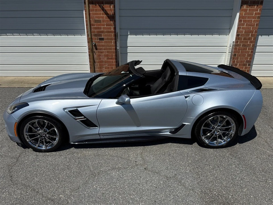 2017 Chevrolet Corvette C7 Grand Sport - Image 23 of 31