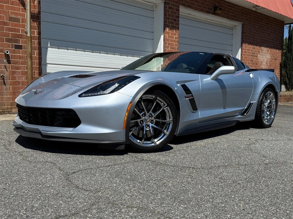 2017 Chevrolet Corvette C7 Grand Sport - Image 5 of 31
