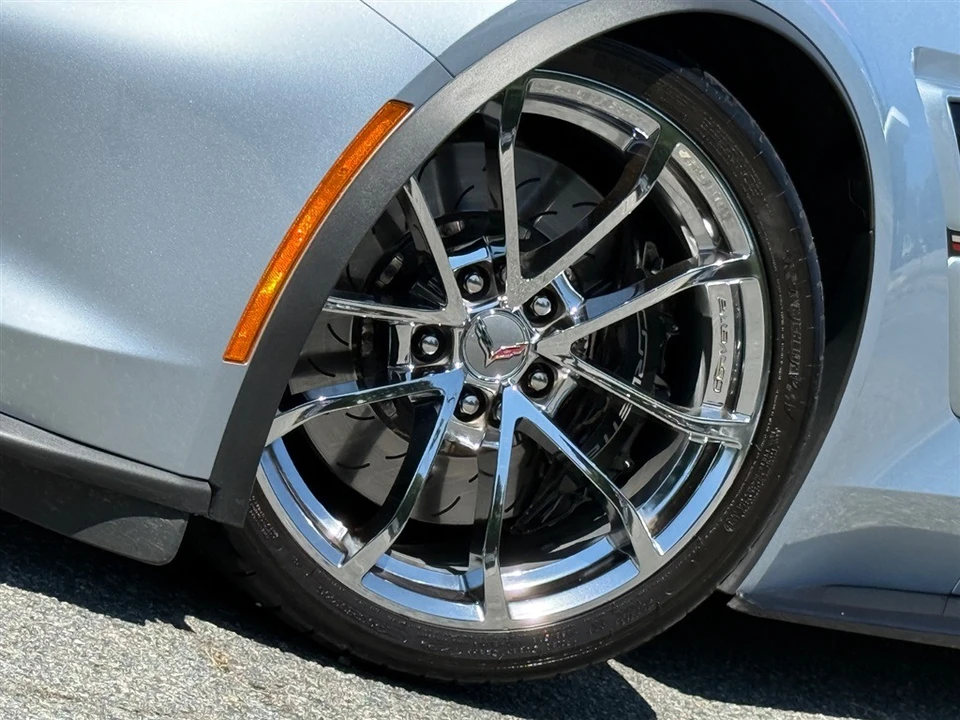 2017 Chevrolet Corvette C7 Grand Sport - Image 8 of 31