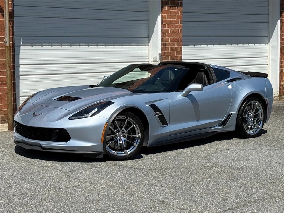 2017 Chevrolet Corvette C7 Grand Sport - Image 11 of 31