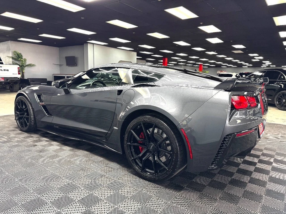 2017 Chevrolet Corvette C7 - Image 8 of 21