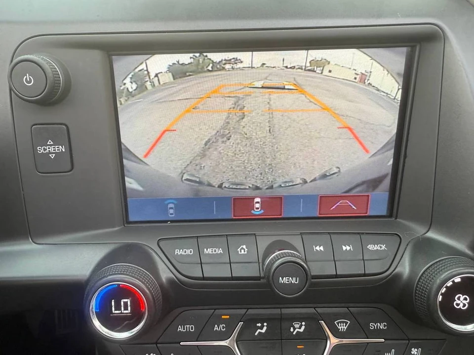 2017 Chevrolet - Image 18 of 24