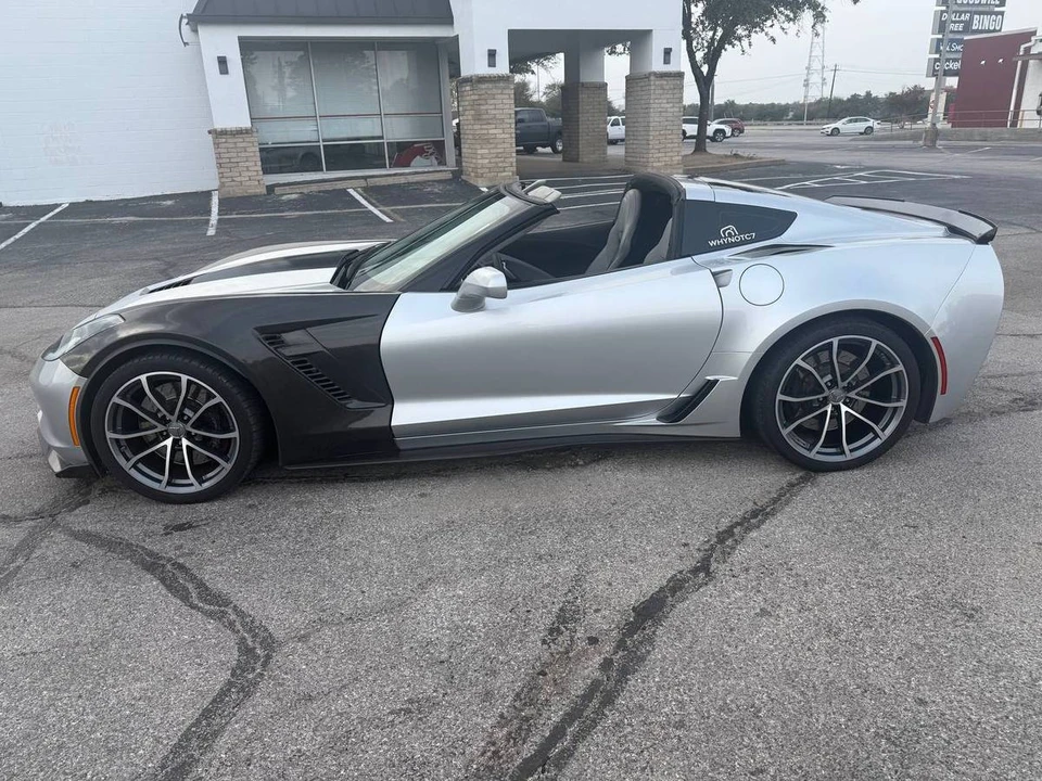 2017 Chevrolet - Image 7 of 24