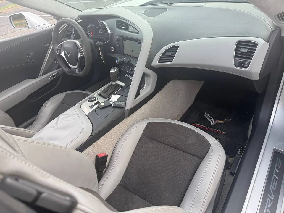 2017 Chevrolet - Image 14 of 24