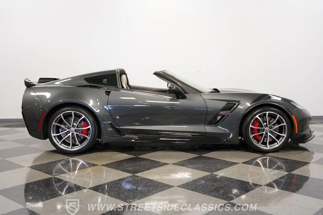 2017 Chevrolet Corvette C7 - Image 14 of 21