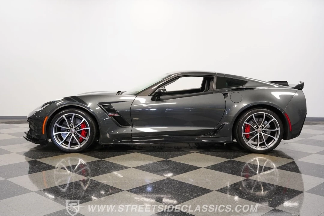2017 Chevrolet Corvette C7 - Image 3 of 12
