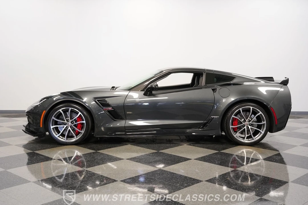 2017 Chevrolet Corvette C7 - Image 2 of 21