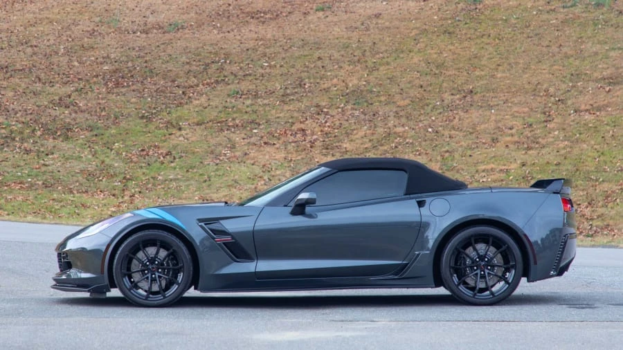 2017 Chevrolet Corvette C7 - Image 2 of 19