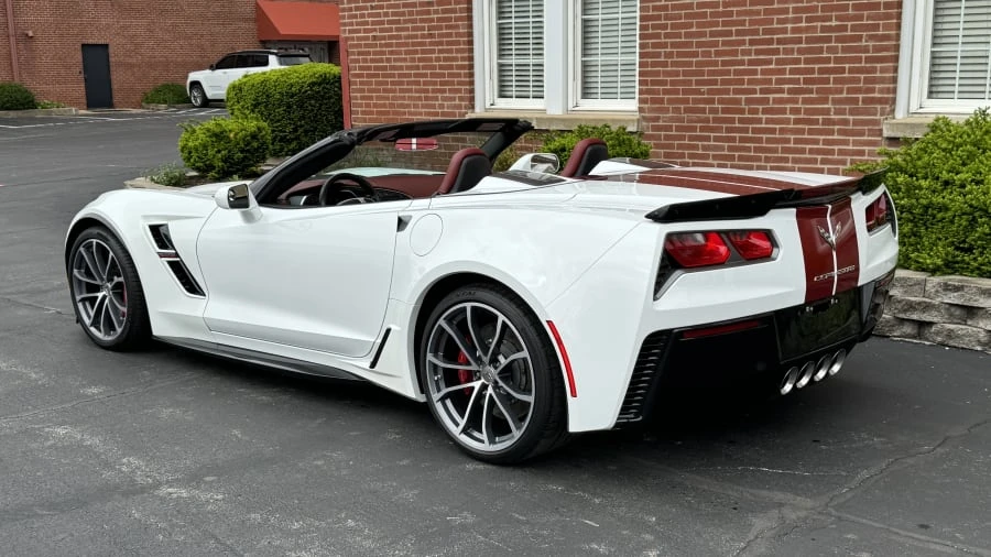 2017 Chevrolet Corvette C7 - Image 3 of 17