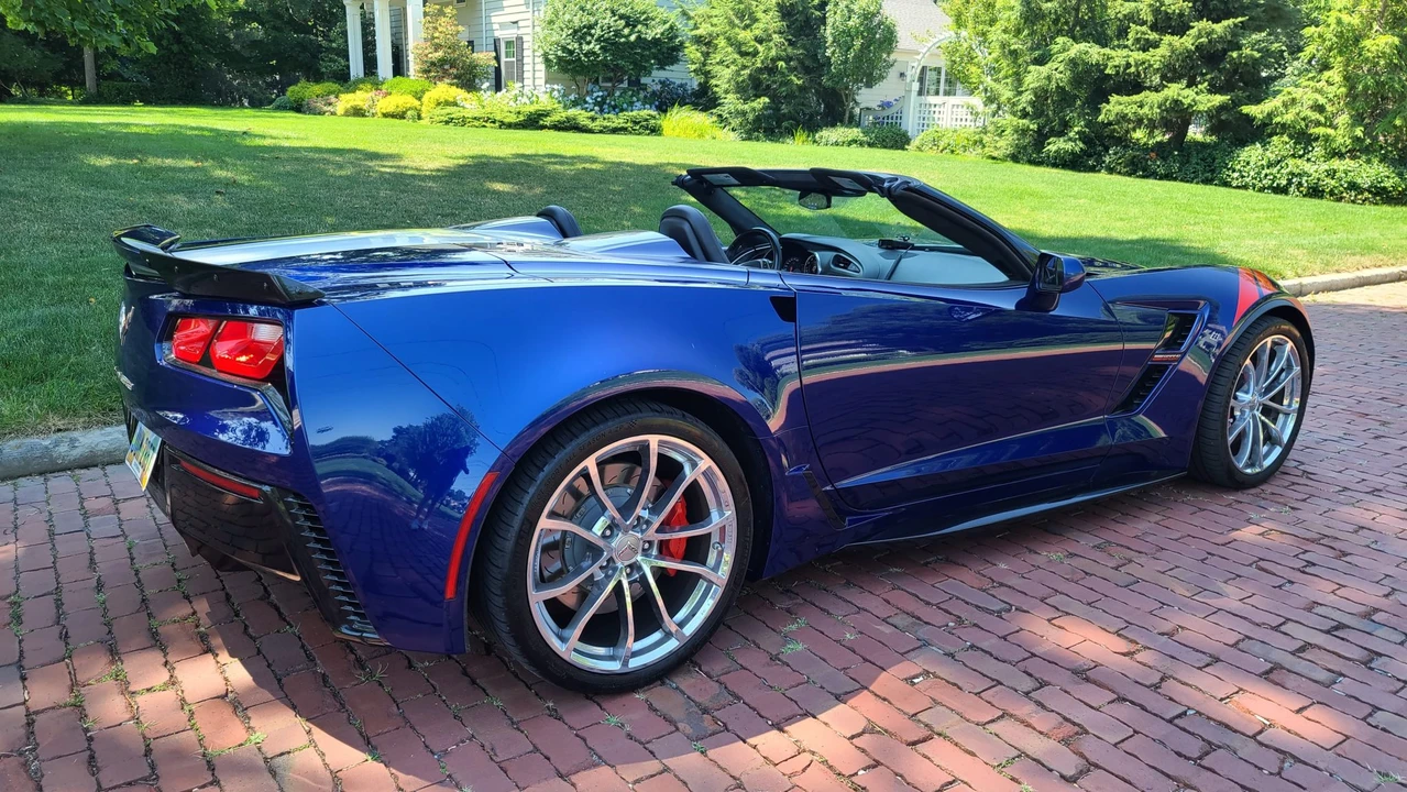 2017 Chevrolet Corvette C7 - Image 6 of 31