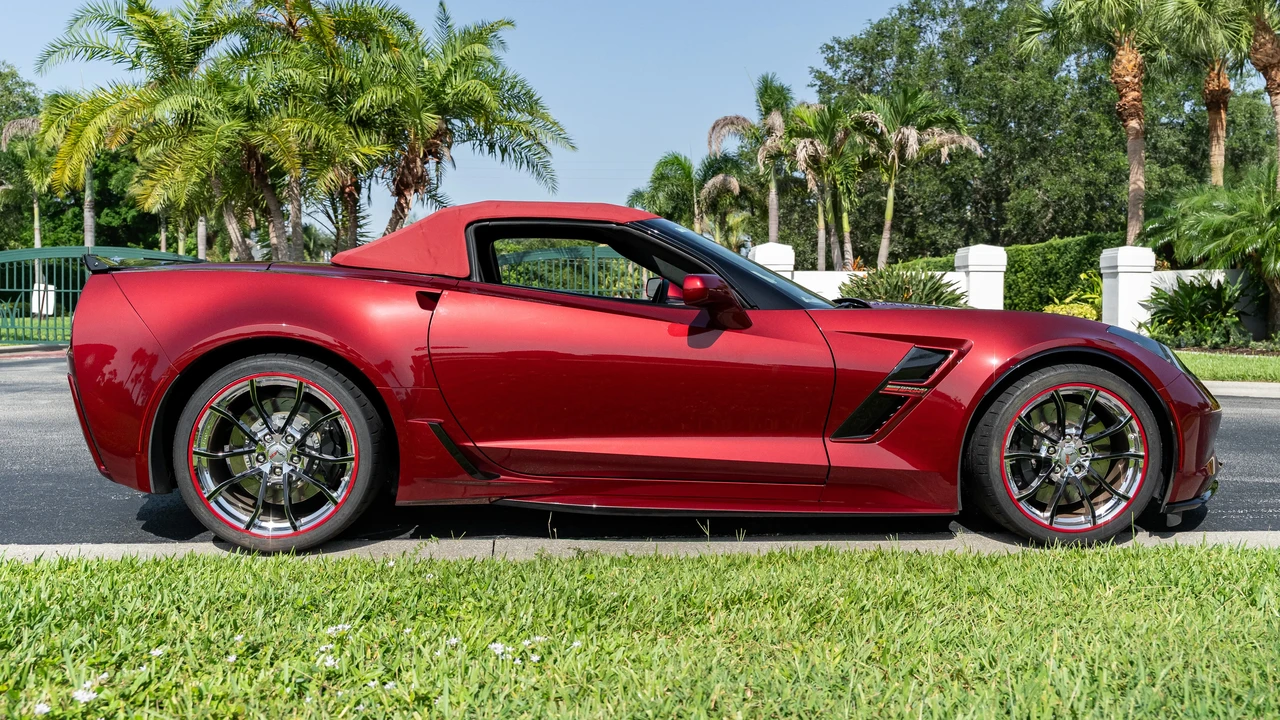 2017 Chevrolet Corvette C7 Grand Sport - Image 12 of 31