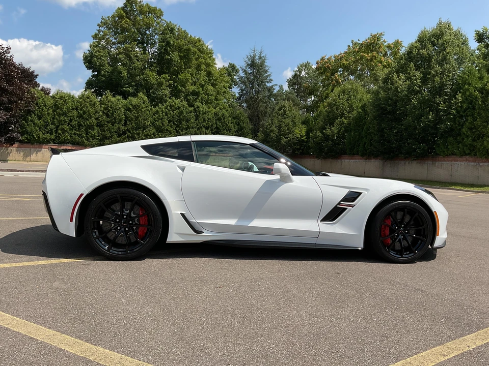 2017 Chevrolet Corvette C7 - Image 20 of 31