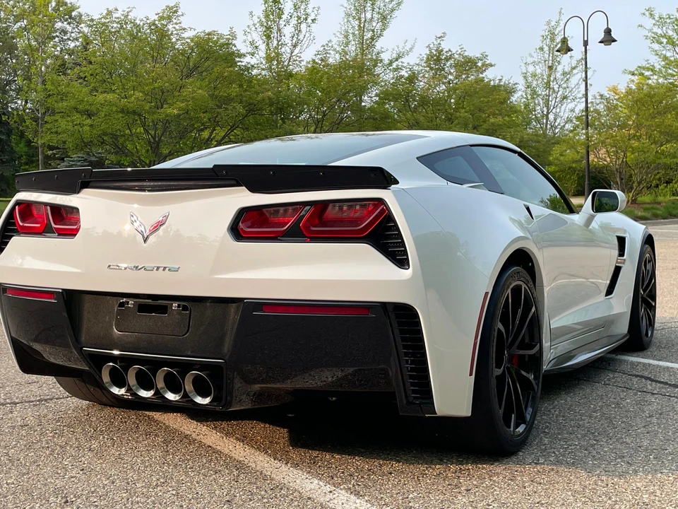 2017 Chevrolet Corvette C7 - Image 15 of 31