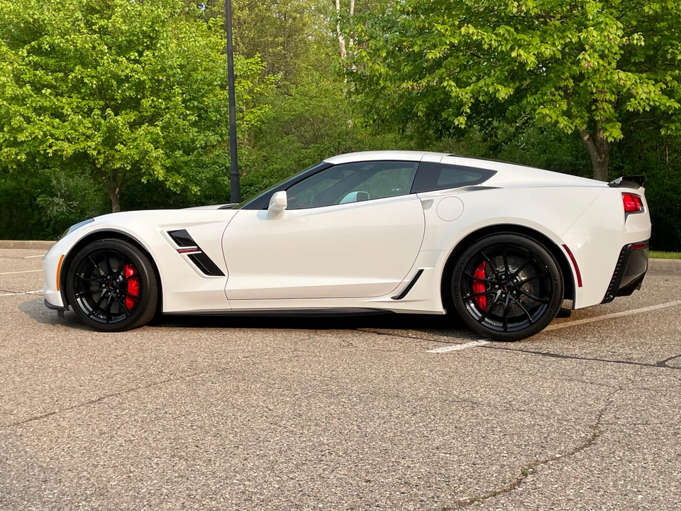 2017 Chevrolet Corvette C7 - Image 10 of 31