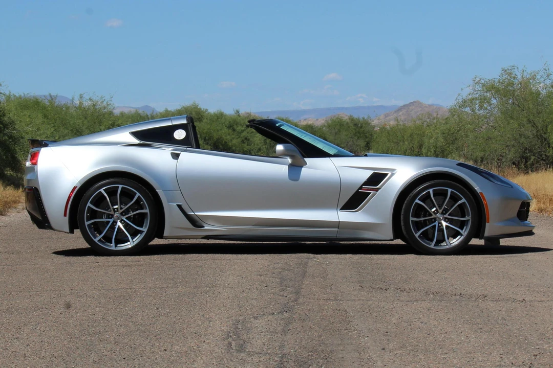 2017 Chevrolet Corvette C7 Grand Sport - Image 3 of 31