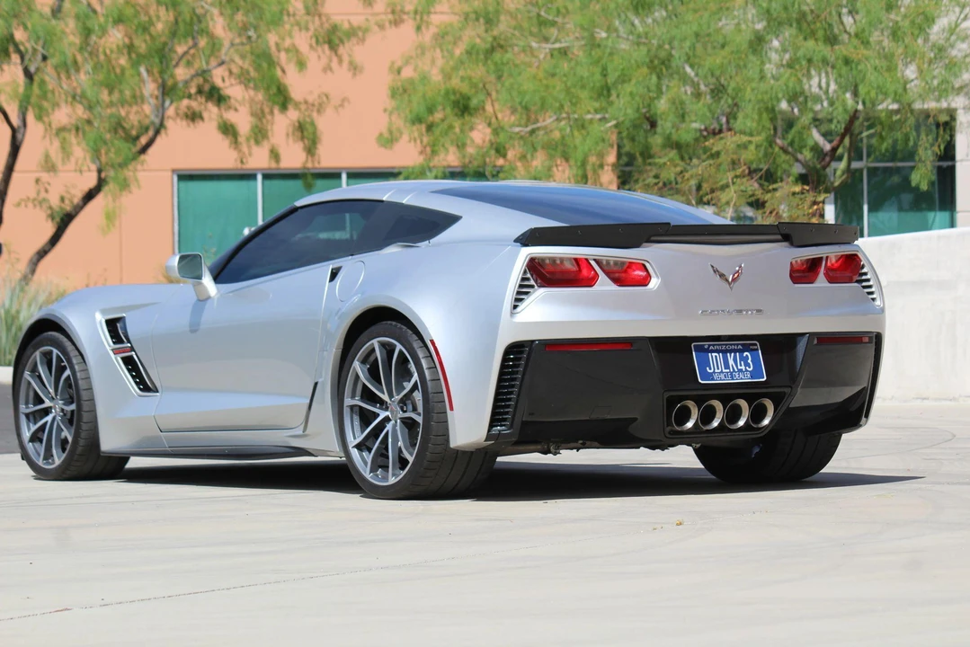 2017 Chevrolet Corvette C7 Grand Sport - Image 10 of 31