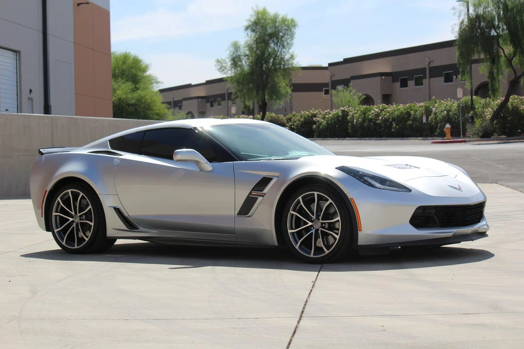 2017 Chevrolet Corvette C7 Grand Sport - Image 15 of 31