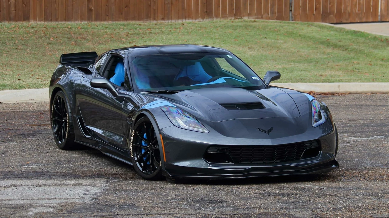 2017 Chevrolet Corvette C7 - Image 12 of 21