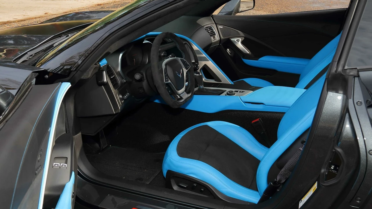 2017 Chevrolet Corvette C7 - Image 4 of 21