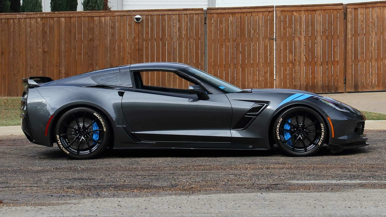 2017 Chevrolet Corvette C7 - Image 8 of 21