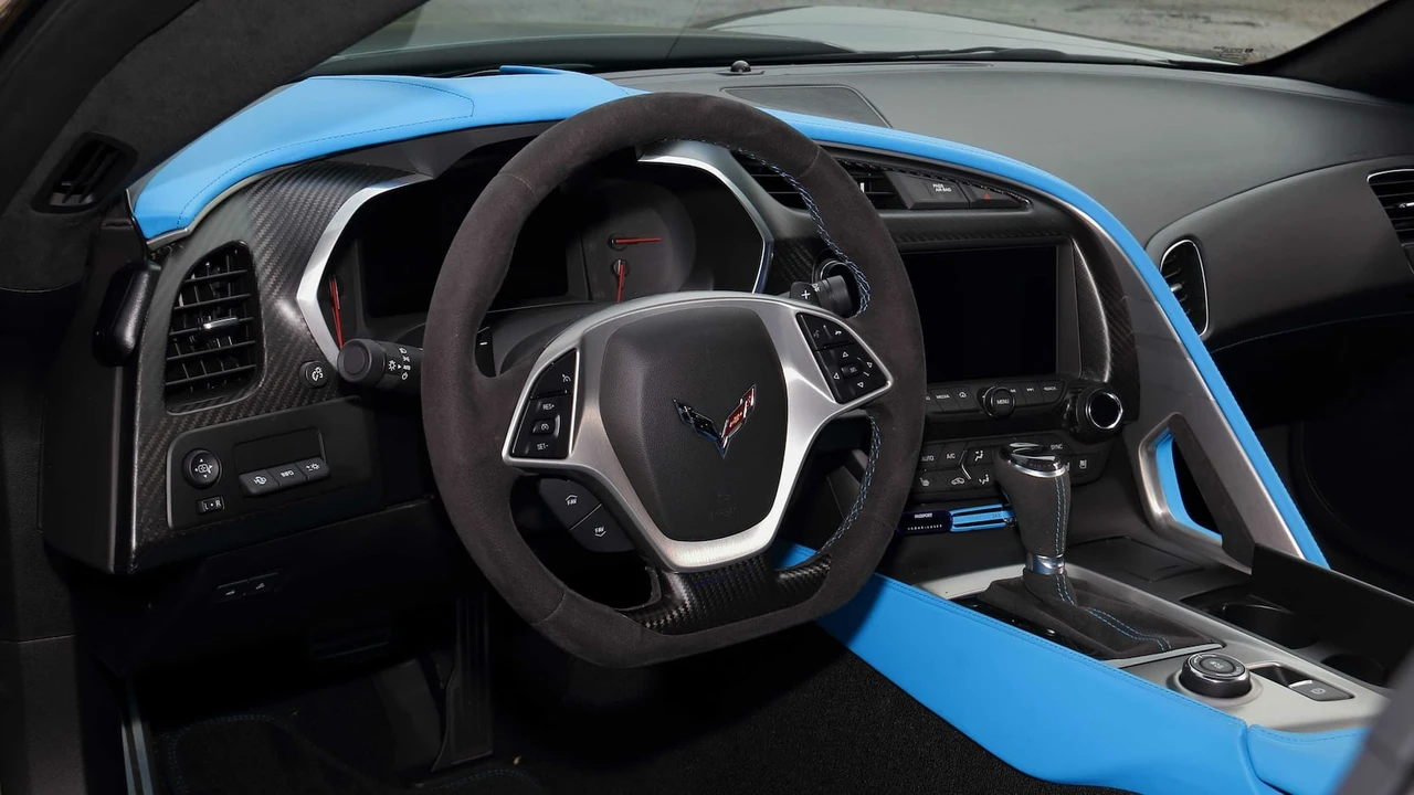 2017 Chevrolet Corvette C7 - Image 9 of 21