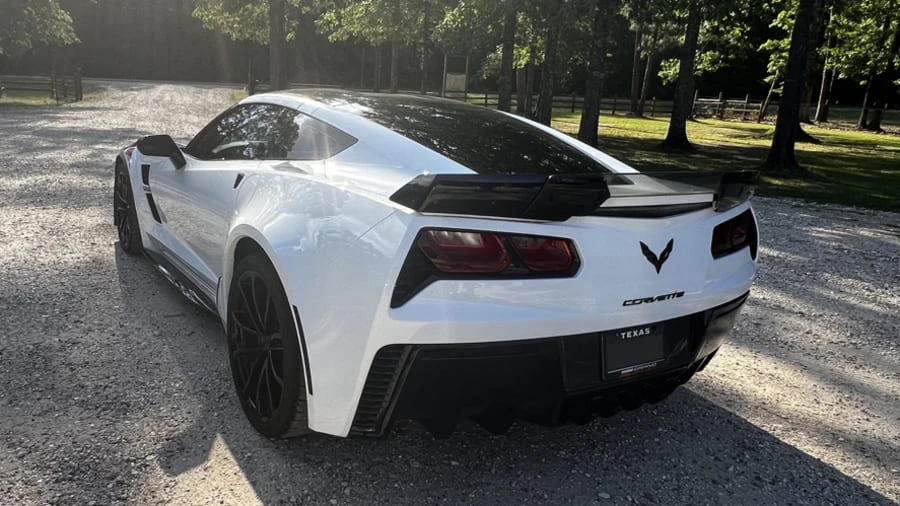 2017 Chevrolet Corvette C7 - Image 2 of 13