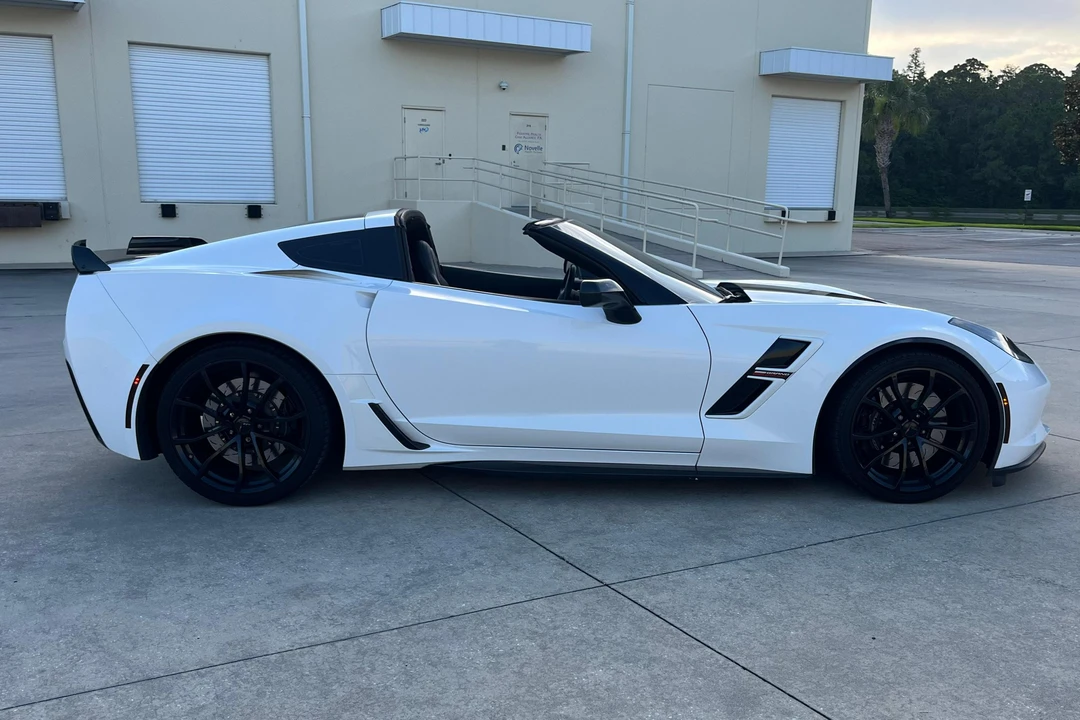 2017 Chevrolet Corvette C7 - Image 17 of 31