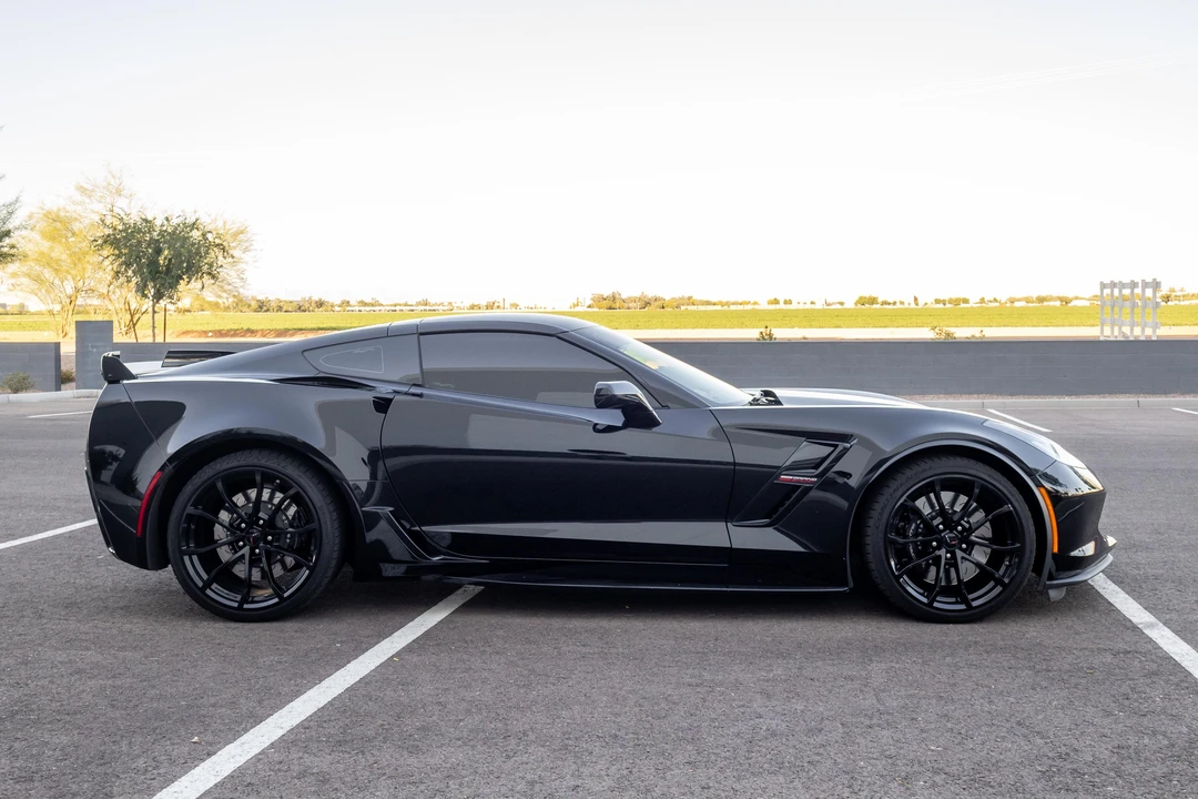 2017 Chevrolet Corvette C7 - Image 9 of 31
