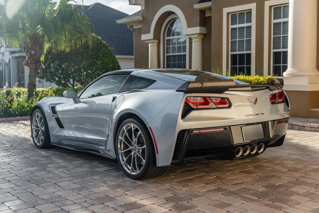 2017 Chevrolet Corvette C7 - Image 17 of 31