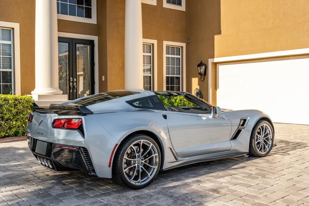 2017 Chevrolet Corvette C7 - Image 11 of 31