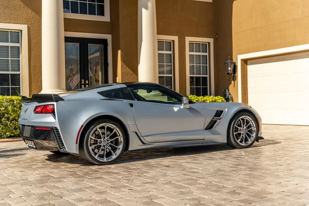 2017 Chevrolet Corvette C7 - Image 18 of 31