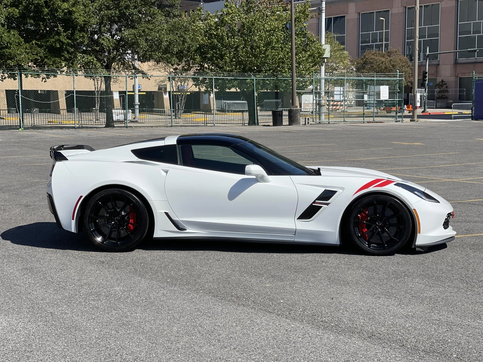 2017 Chevrolet Corvette C7 - Image 18 of 31