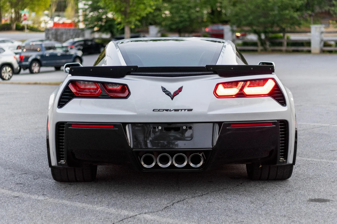 2017 Chevrolet Corvette C7 - Image 13 of 31