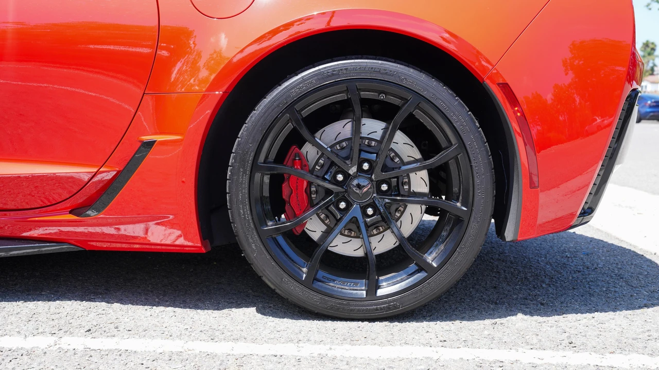 2017 Chevrolet Corvette C7 - Image 23 of 31